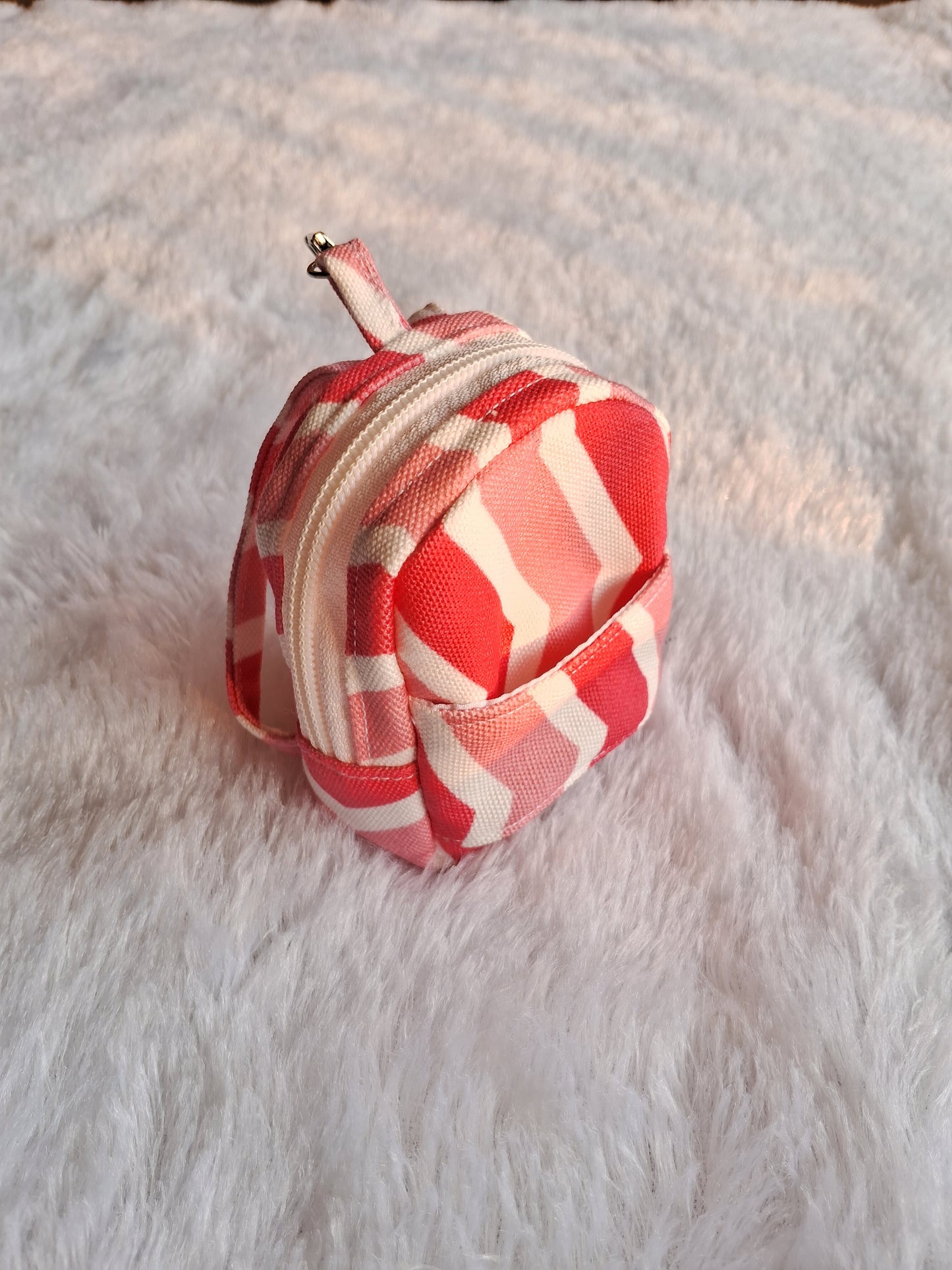 Mini backpack pouch